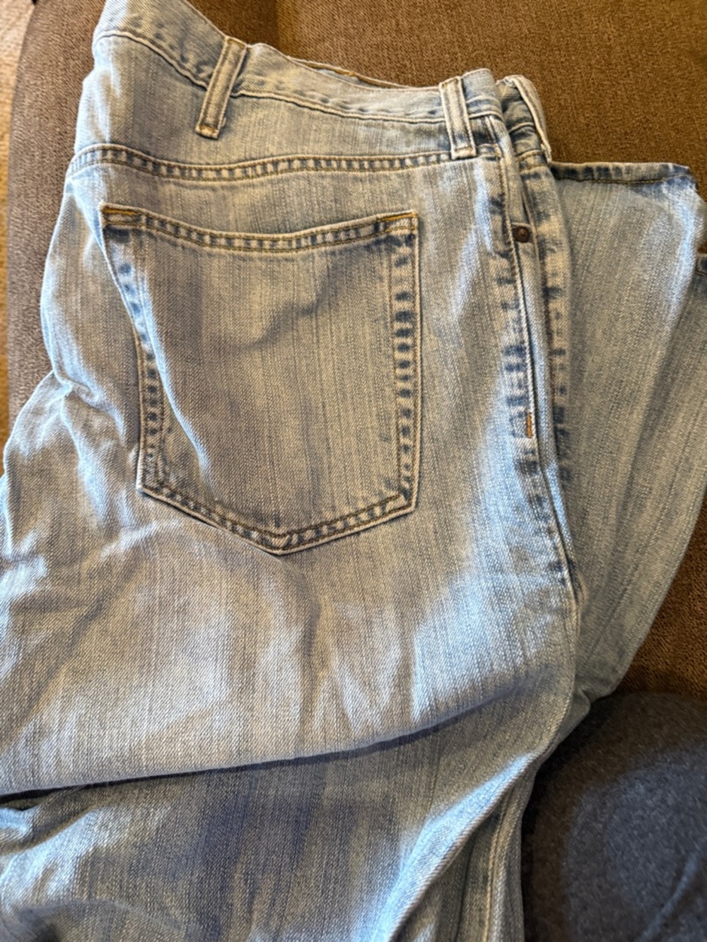 Light Wash Loose Fit Denim Jeans